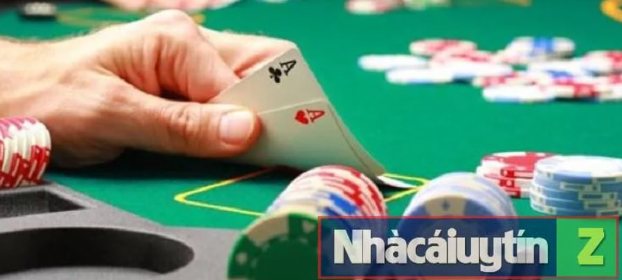 Poker là gì? Hướng dẫn chi tiết cách chơi Poker cho người mới bắt đầu